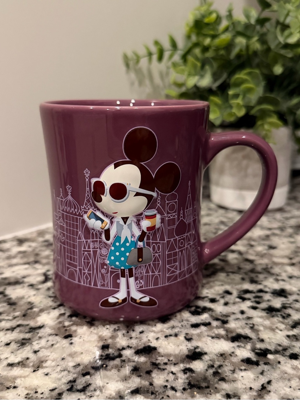 Disney Mickey and Minnie Mouse Mug Set - Picture 4 of 5
